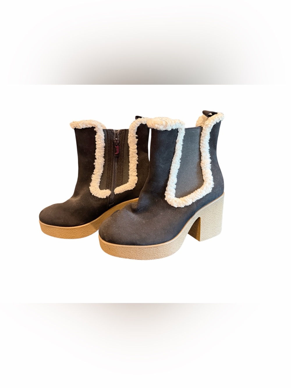 Torrid Sherpa detailed heel ankle boots. 8ww